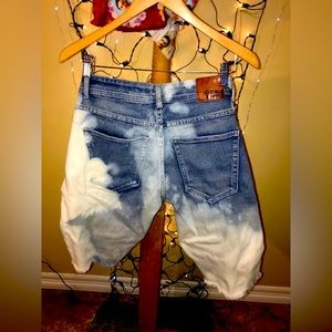 Mens rebel minds shorts